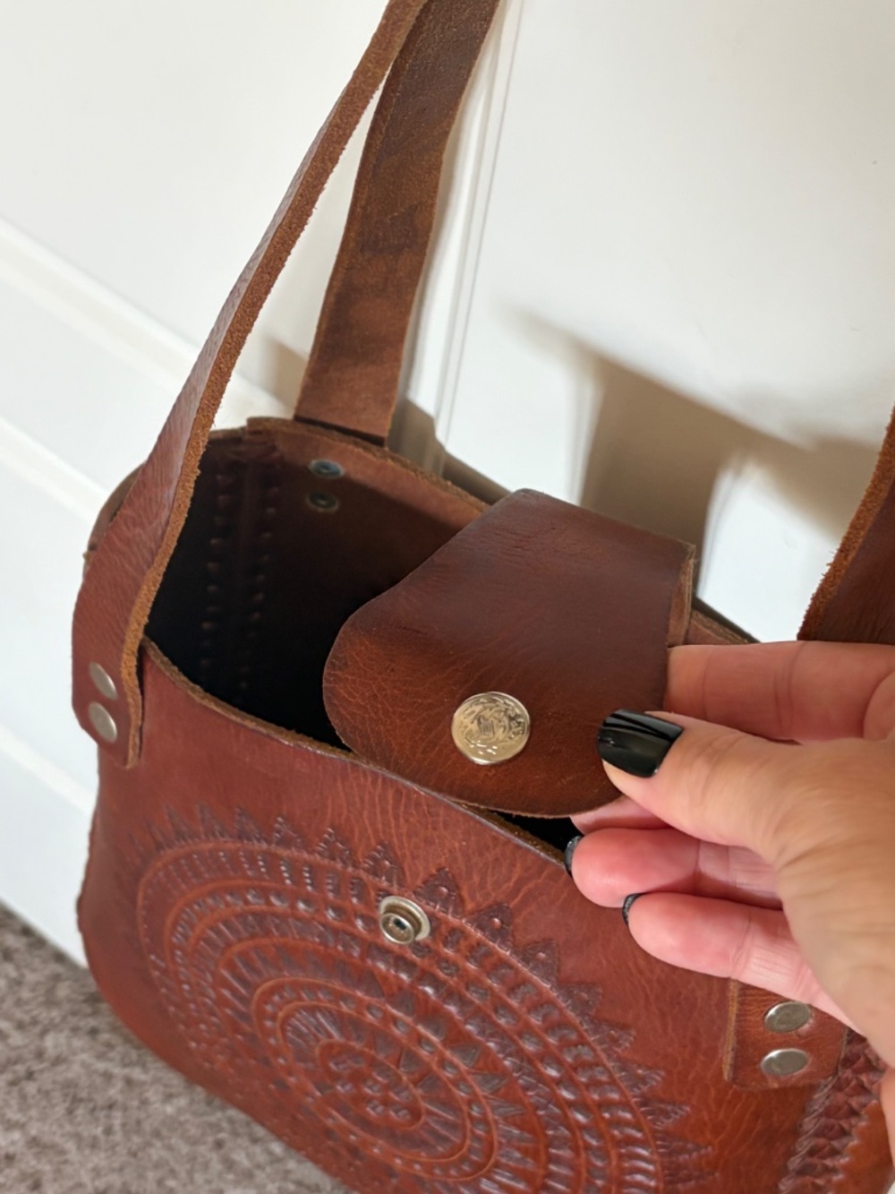 Purse - Picture 2 of 3